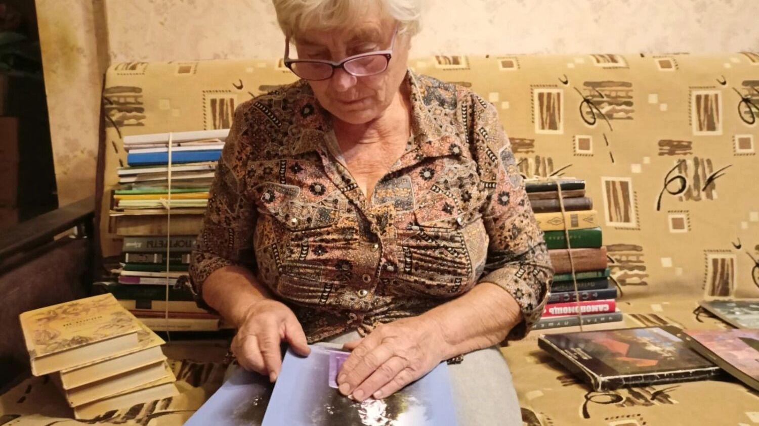 Пожилая учительница из Углича Ольга Ефимова из-за действий мошенников лишилась единственного жилья и всех накоплений