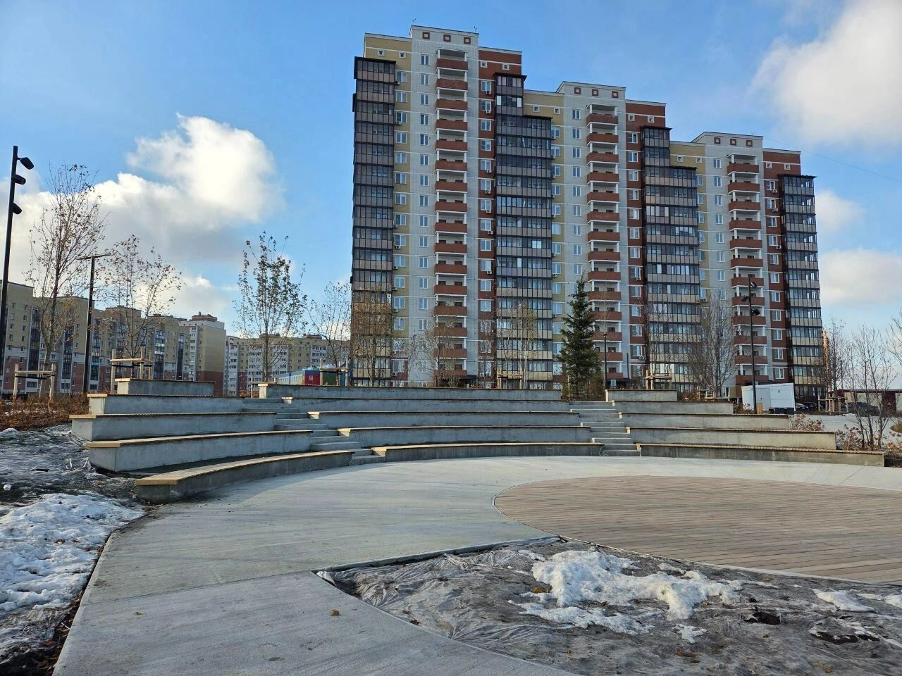 Вид на амфитеатр