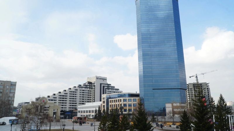 Легендарный небоскреб КАТЭКа в центре Красноярска планируют достроить к 2028 году