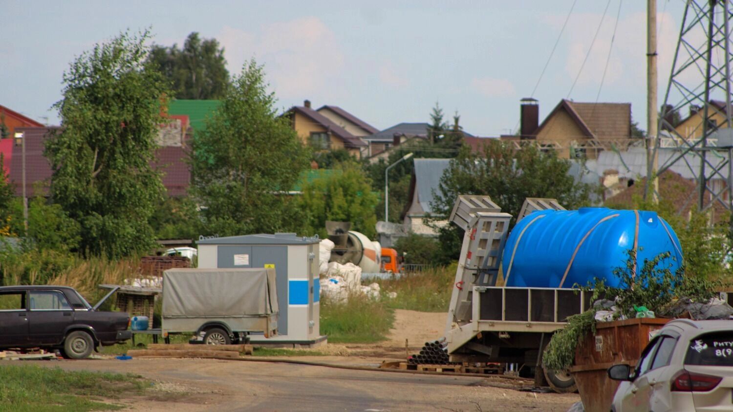 Местность в районе стыка будущего дублера Оренбургского тракта и дороги у Мирного