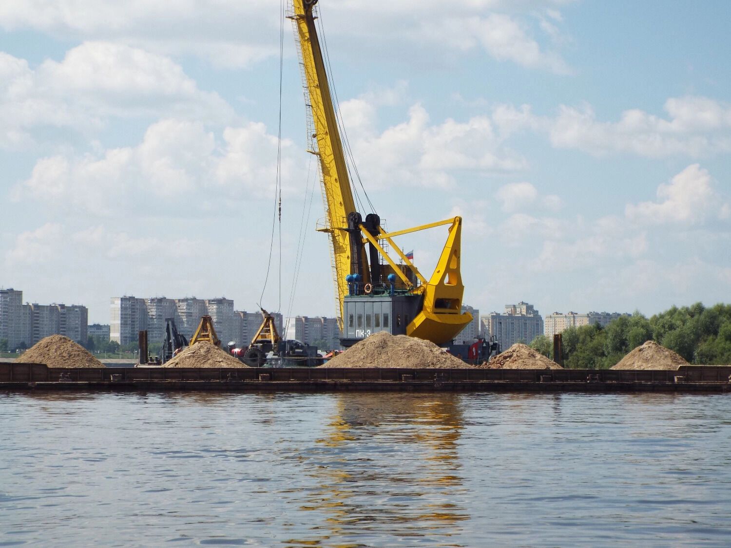 Несколько волжских островов теперь почти недоступны
