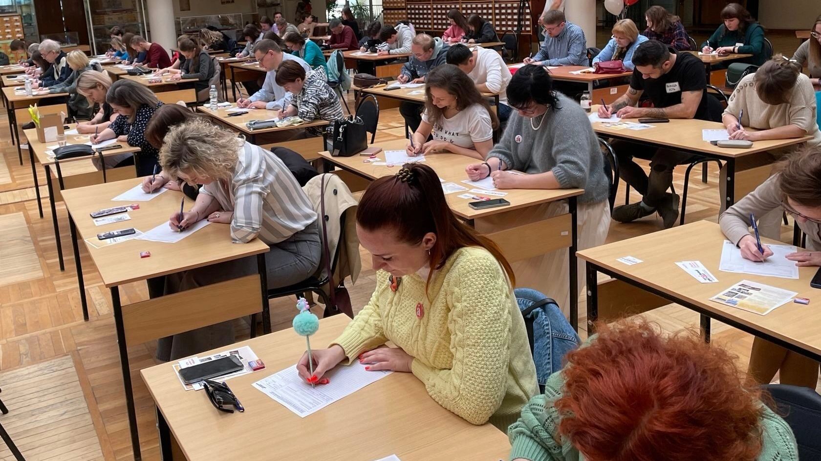 Волгоградцы написали Тотальный диктант