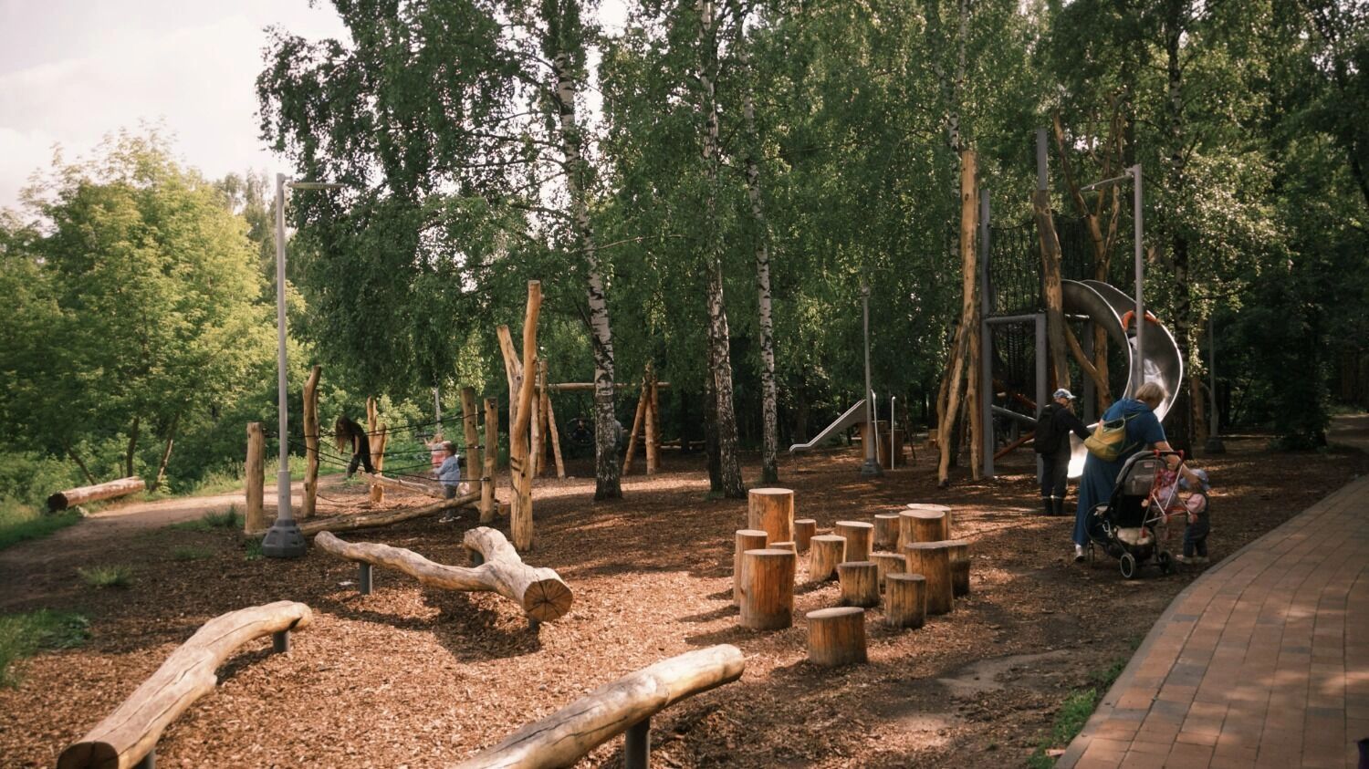 Парк "Комсомолец"