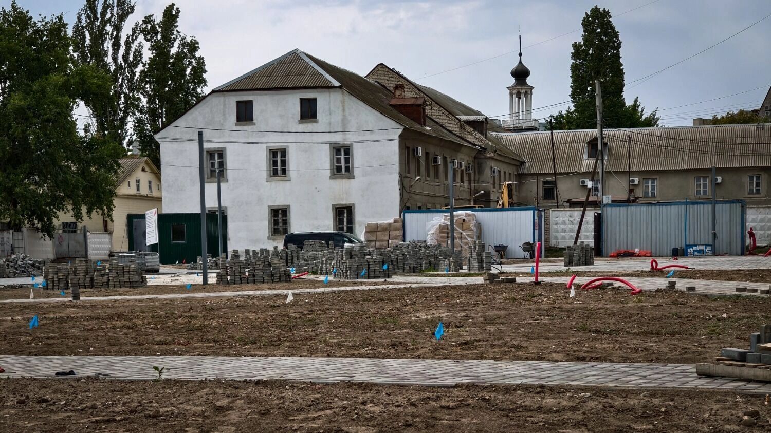 Прибрежную зону решили не благоустраивать