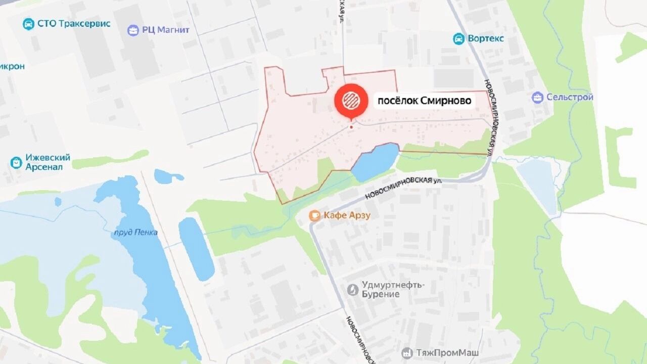 В поселке Смирново есть несколько прудов, самый крупный рыбаки называют Пенка