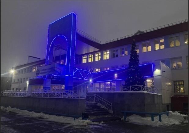 Средняя школа № 46 с углубленным изучением отдельных предметов расположена в Северном жилом районе м-на 11Б.