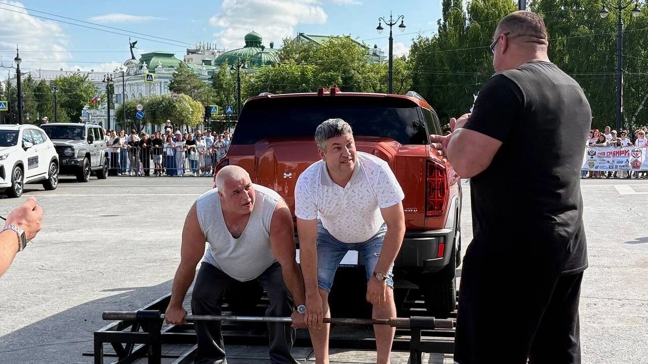 Потягать снаряды могли все желающие