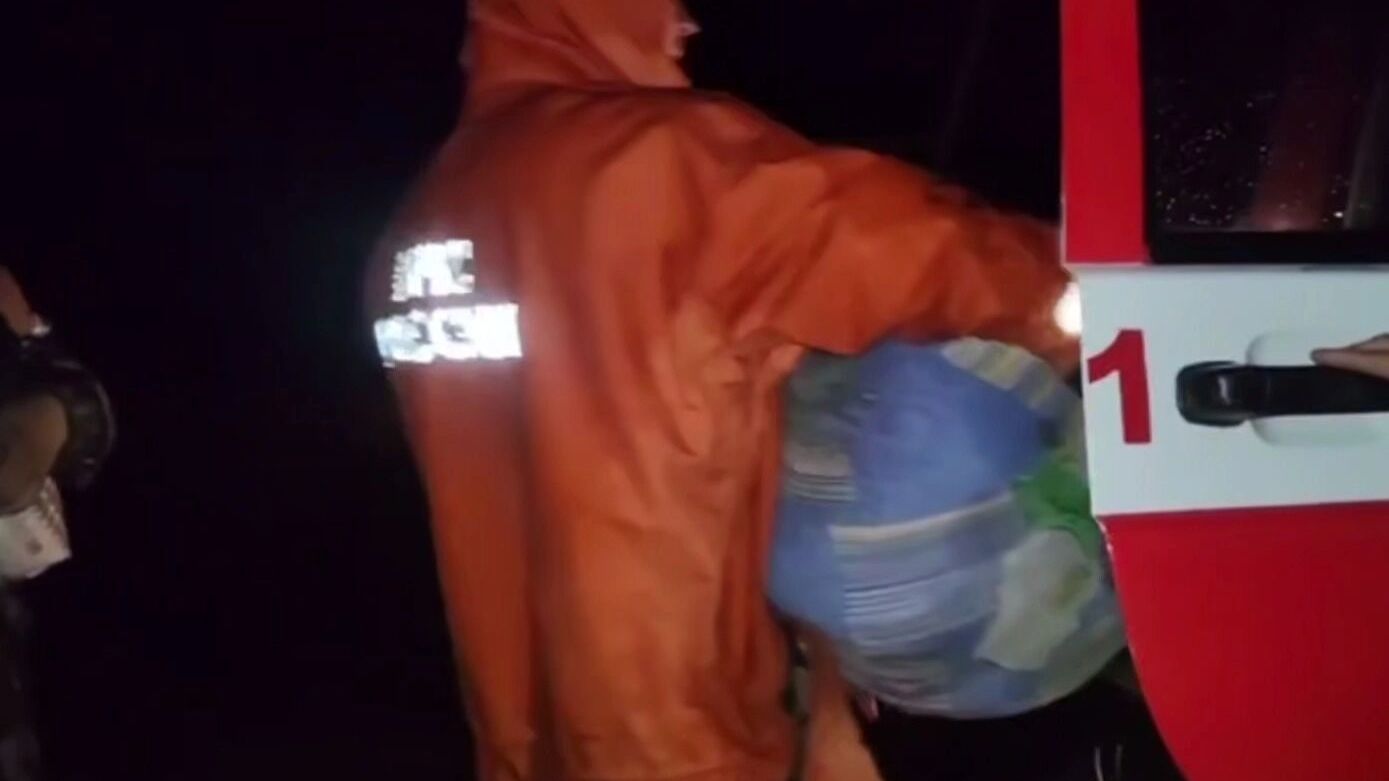 Эвакуация людей в Маккавеево