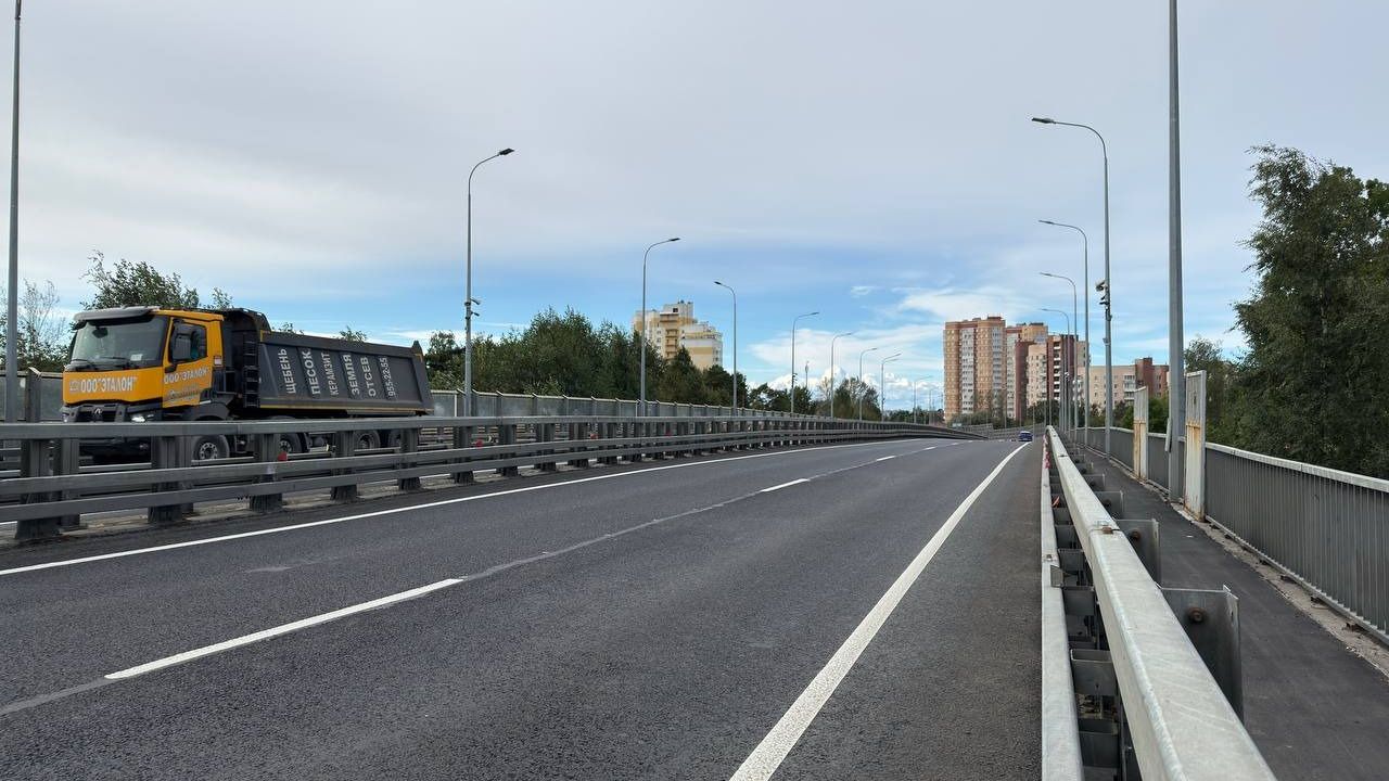 Опубликованы кадры обновленного Сестрорецкого путепровода в Петербурге