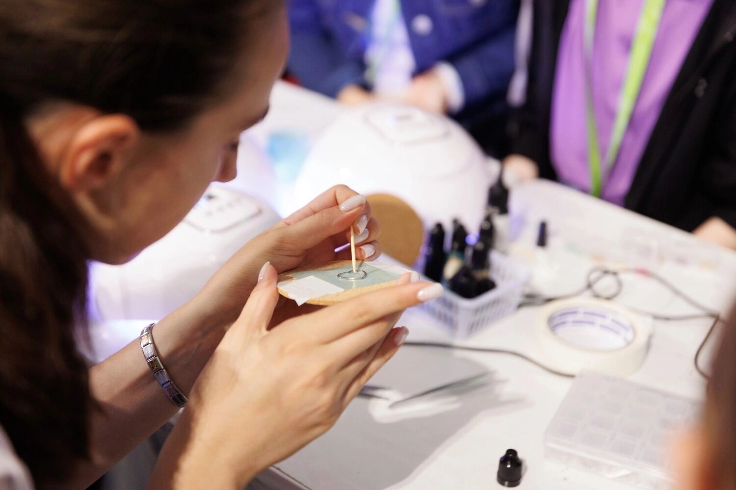 Курмаева проводит мастер-классы по&nbsp;созданию украшений