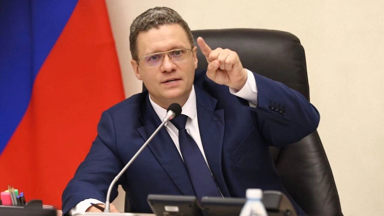 «Бей первым, Ваня!»: почему драка вице-губернатора в отеле станет примером для других