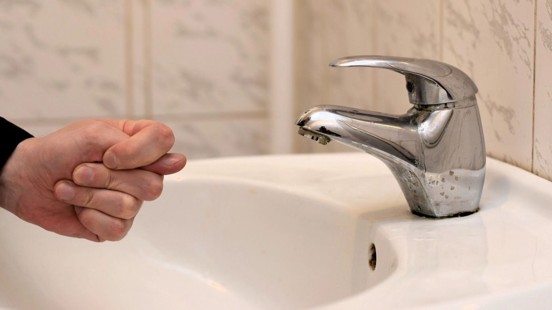 В Красноармейском районе Волгограда отключили воду