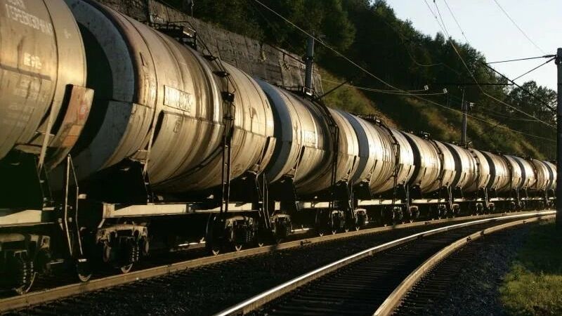 Запрет на экспорт бензина зависит от ситуации с перевозками на РЖД