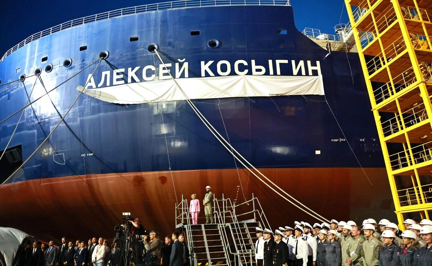 Ввод в эксплуатацию танкера-газовоза «Алексей Косыгин» задерживается более чем на два года