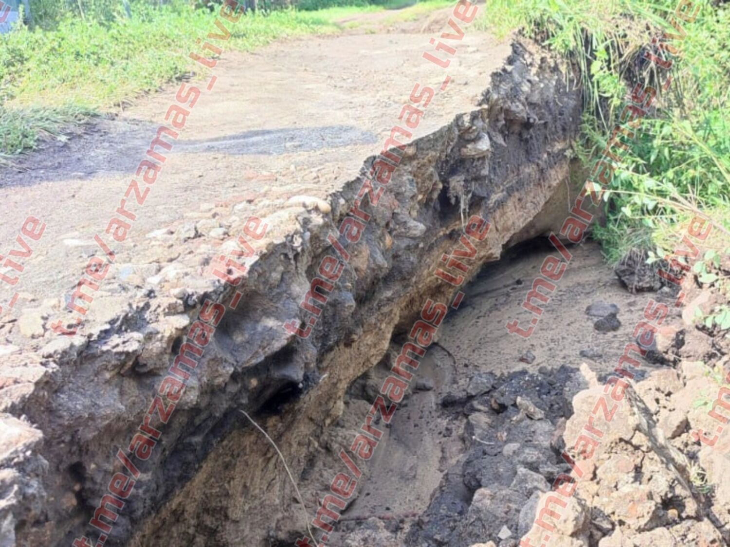 Провал грунта произошел в Арзамасе из-за ливня 2 августа