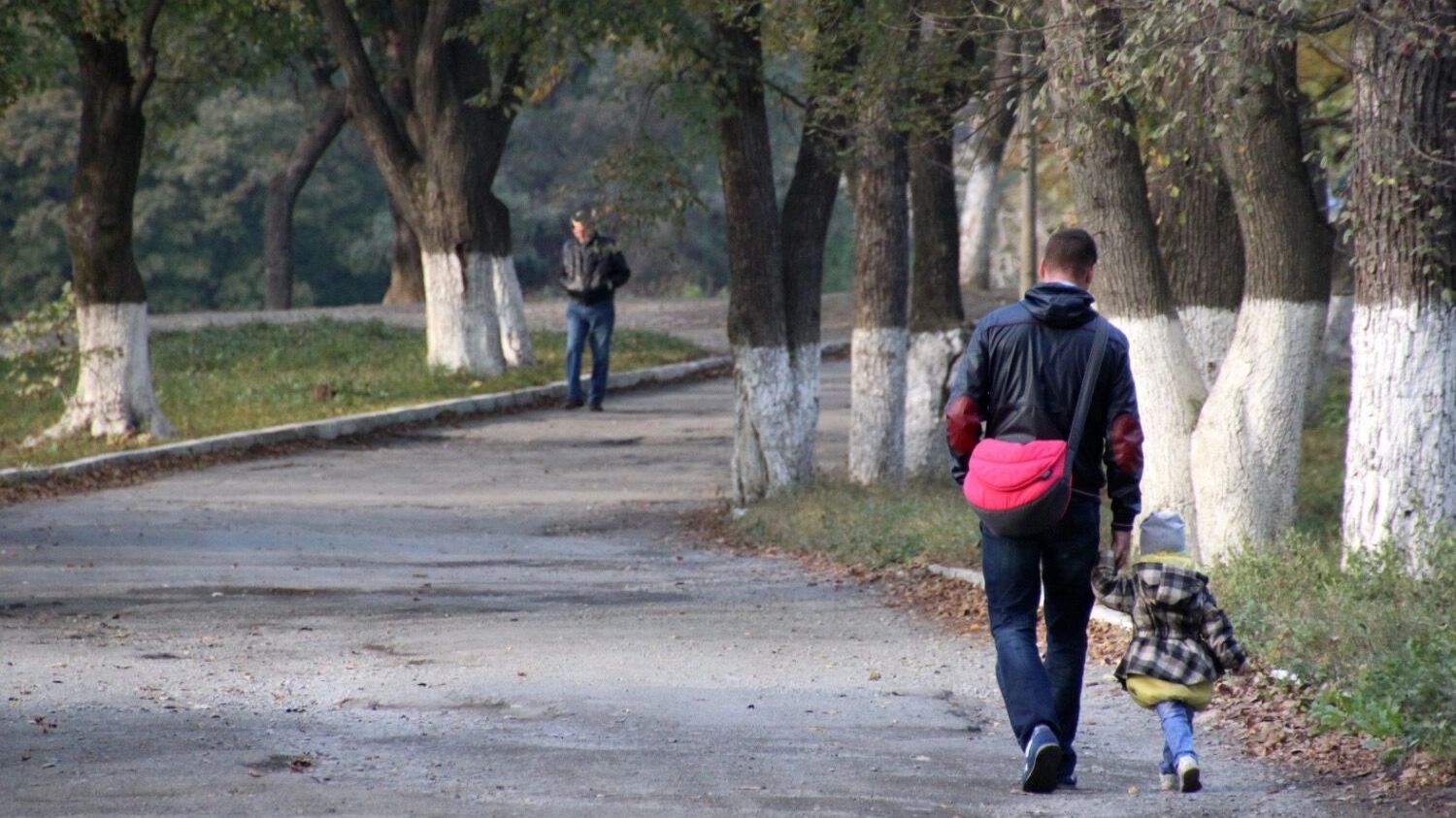 В России жители часто говорят про «гражданских» мужа и жену, подразумевая сожительство. Но по закону гражданские отношения возникают, если они закреплены официально.