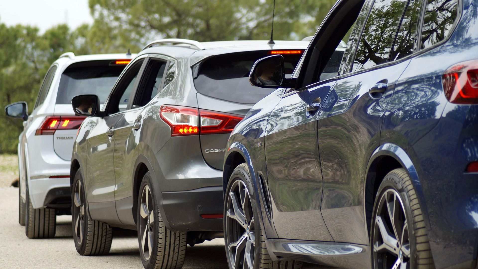 В Петербурге обвалились продажи новых легковых авто