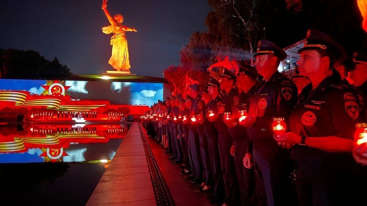 Акция Завтра была война на Мамаевом кургане