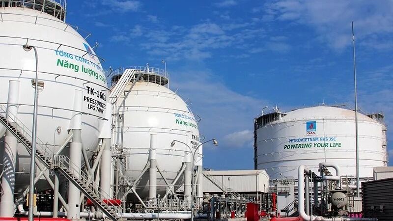 Китай остановил закупку СПГ из США