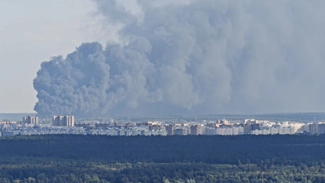 Дым от пожара был виден за пределами Нижнекамска