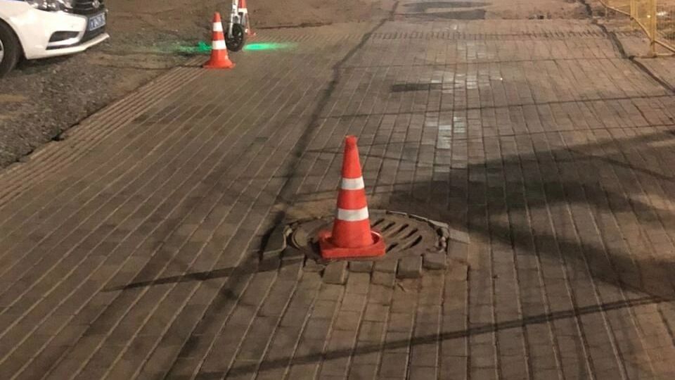 В Ижевске пьяная девушка попала в ДТП на электросамокате