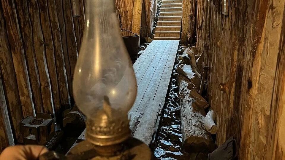 Здесь можно погрузиться в настоящую штольню