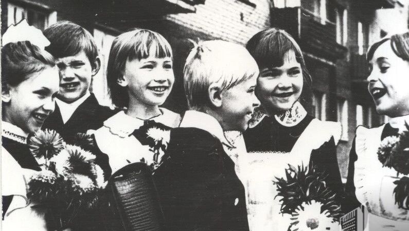 1-1950