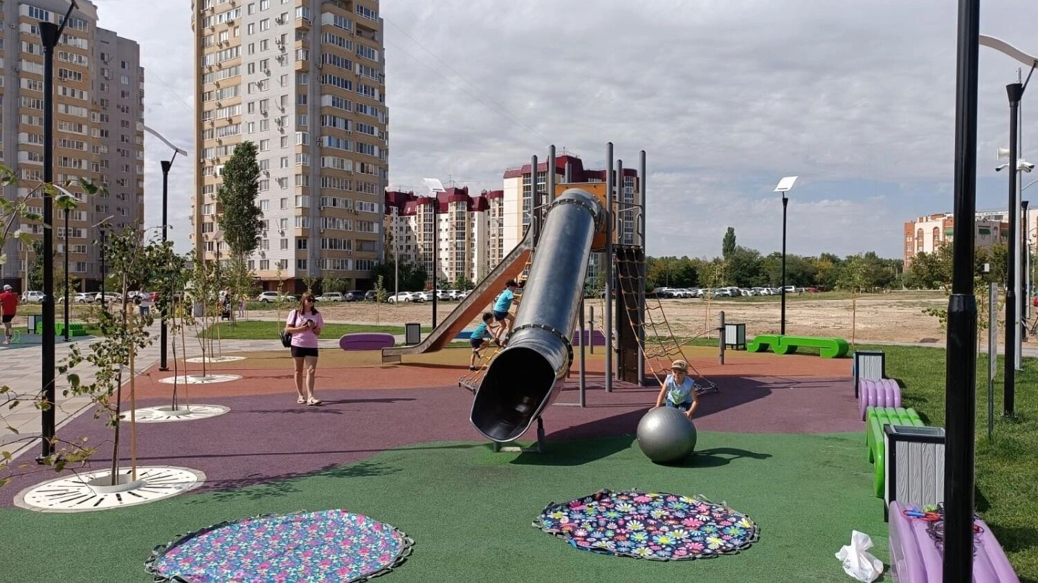 В парке появилось много спортивных площадок