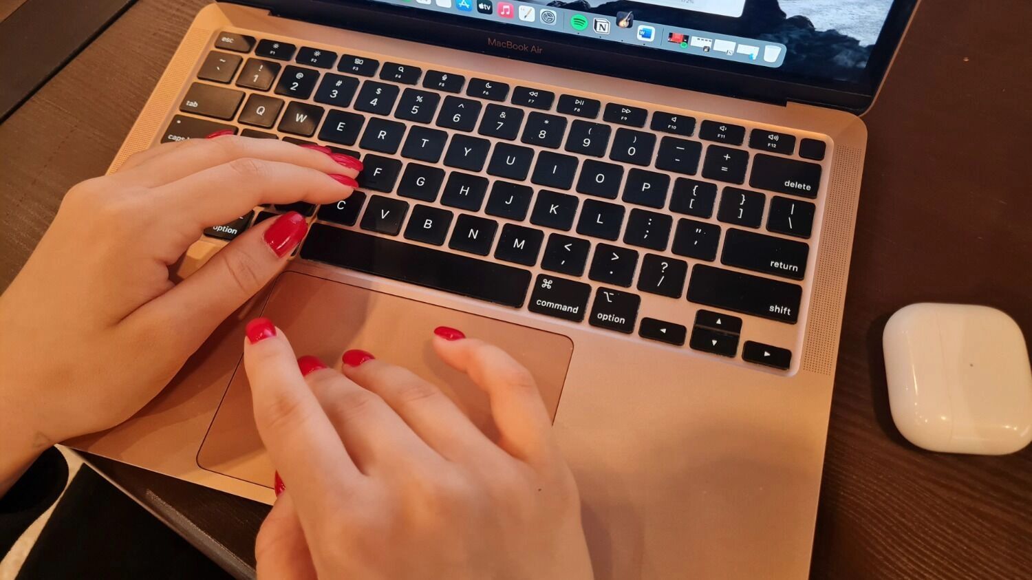 Часть законов сентября связана с&nbsp;использованием интернета