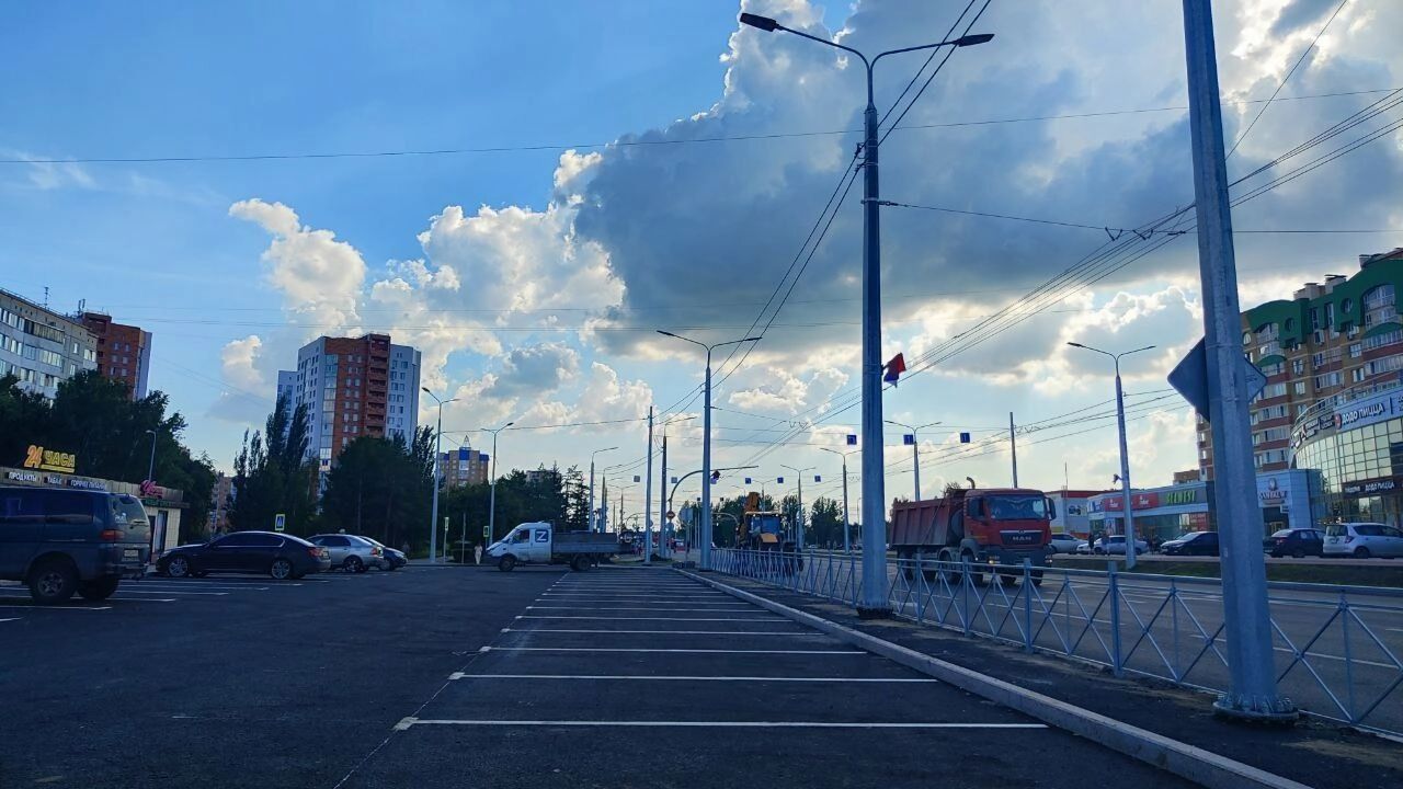 На&nbsp;бульваре Архитекторов обустроили две новые парковки