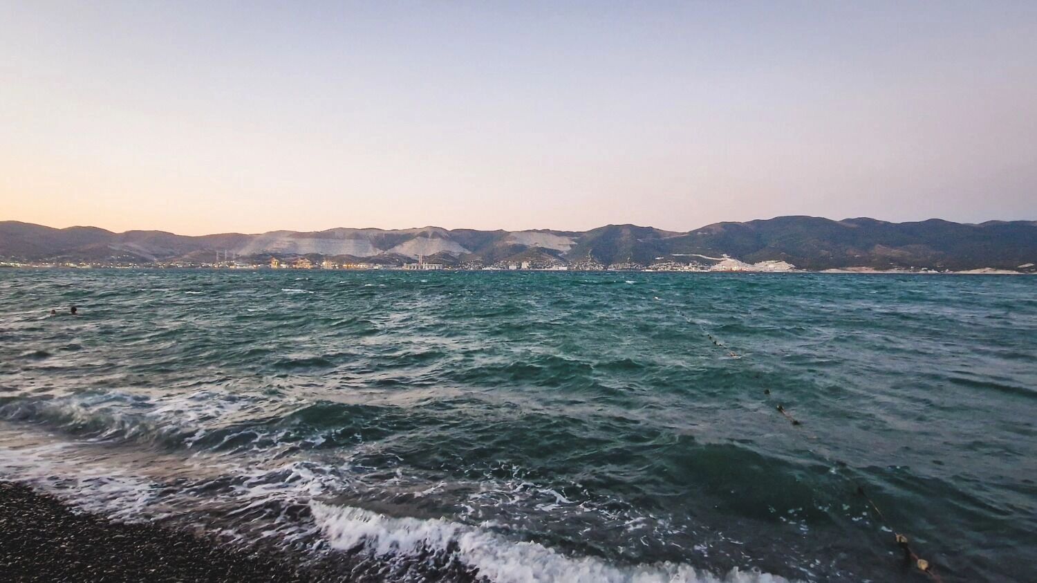 В&nbsp;этом году от&nbsp;непогоды не&nbsp;скрыться даже на&nbsp;курортах&nbsp;— юг&nbsp;России ожидает серьёзное похолодание