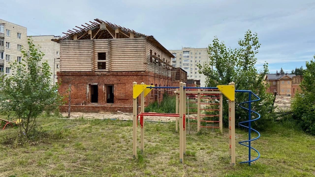 Квартал «Полукамушек» находится в&nbsp;окружении многоквартирных домов