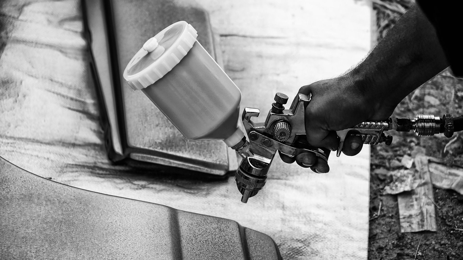 Выяснилось, какая профессия была самой высокооплачиваемой в Петербурге летом