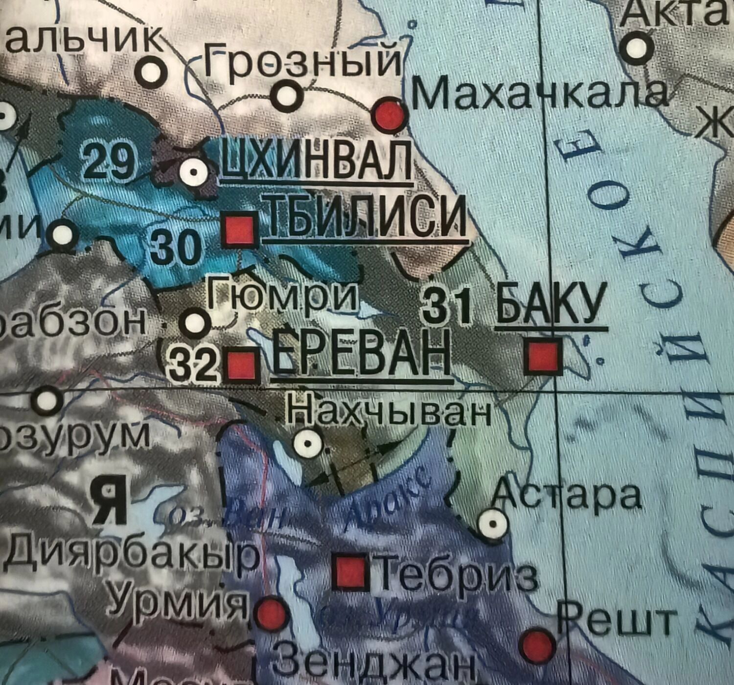 Зангезурский коридор, участок которого сдается в аренду США, соединит «основную» часть Азербайджана со своим эксклавом — Нахичеванской автономной республикой через Сюникскую область на юге Армении