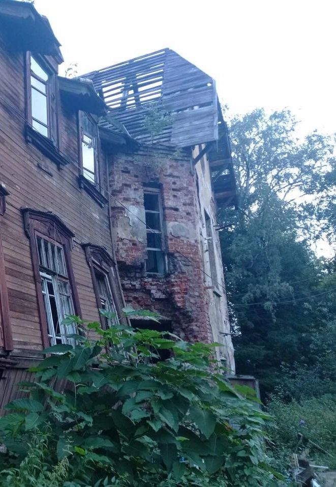 Заброшенные дома в квартале «Сименс и Гальске»