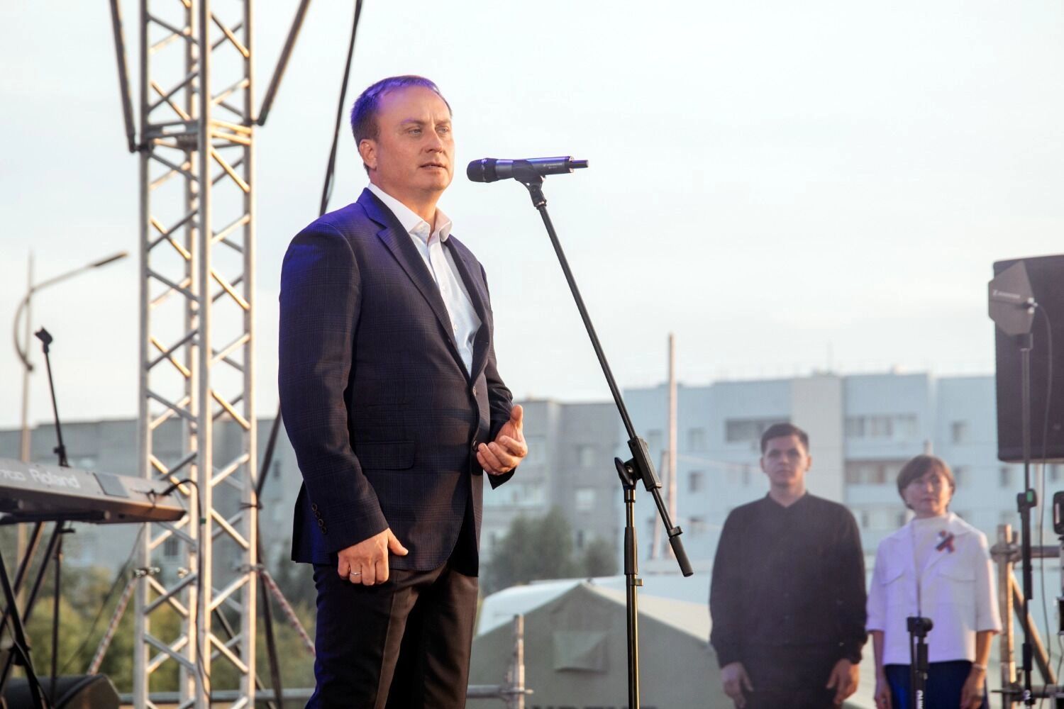 После официальной части горожан ждал незабываемый концерт популярной арт-группы «Хор Турецкого».