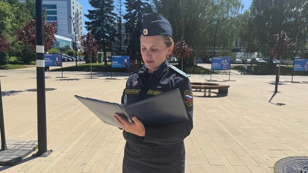 Судебные приставы заставили минздрав Удмуртии предоставить препарат пациентке