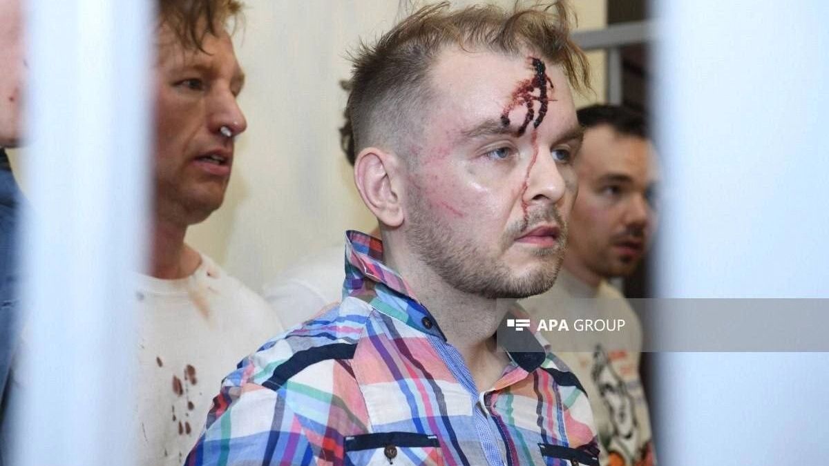 В Баку задержали и избили российских айтишников и журналистов