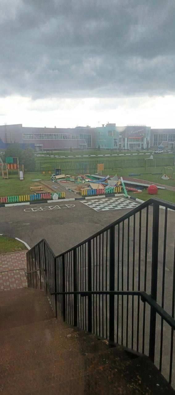 Ураган прошелся по рабочему поселку Шаранга в Нижегородской области