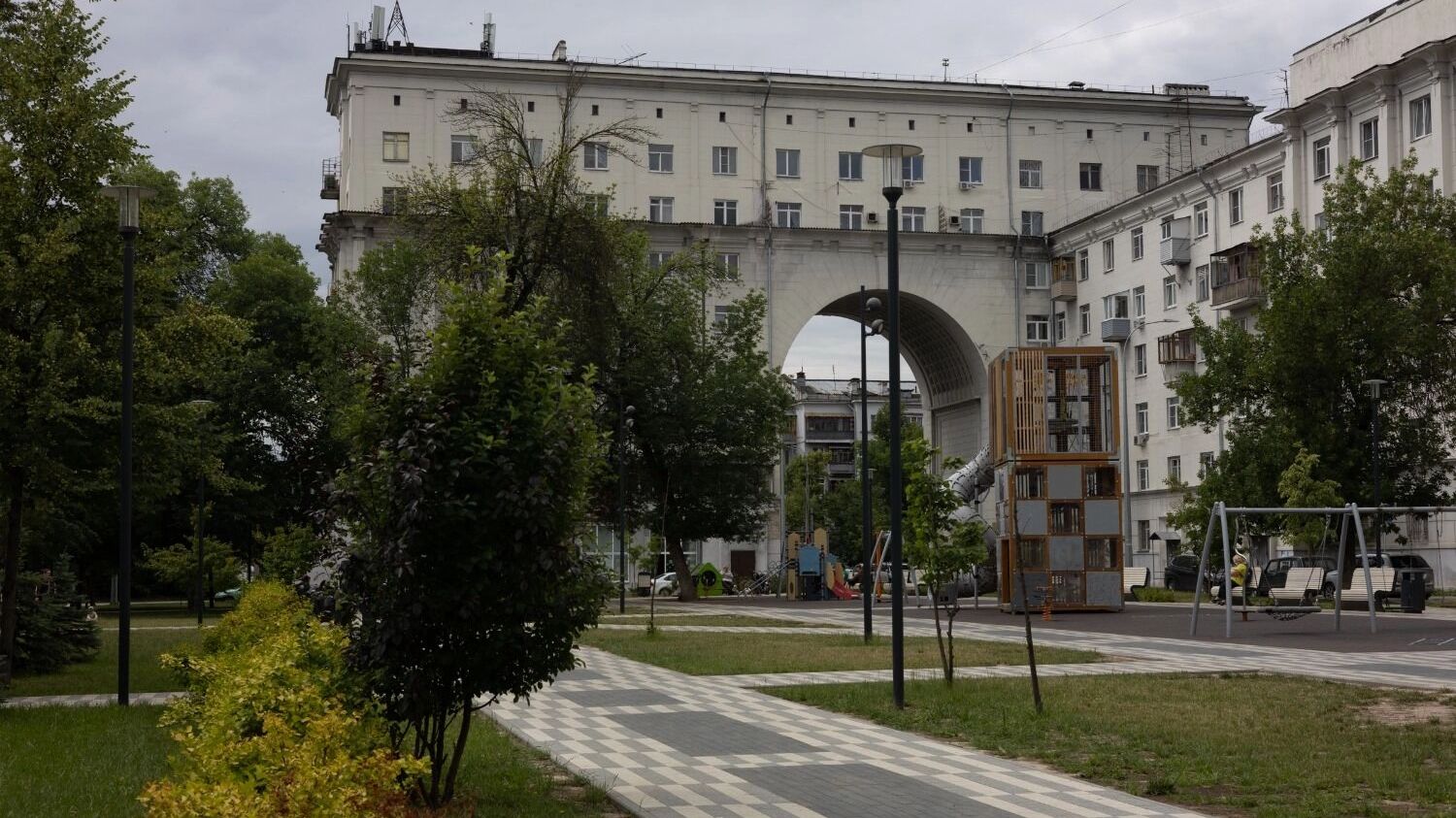 В Серобусыгинском квартале располагается 450 квартир
