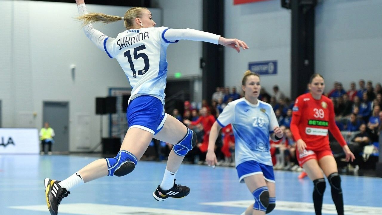 Три волгоградки сыграли за сборную России по гандболу на родной арене