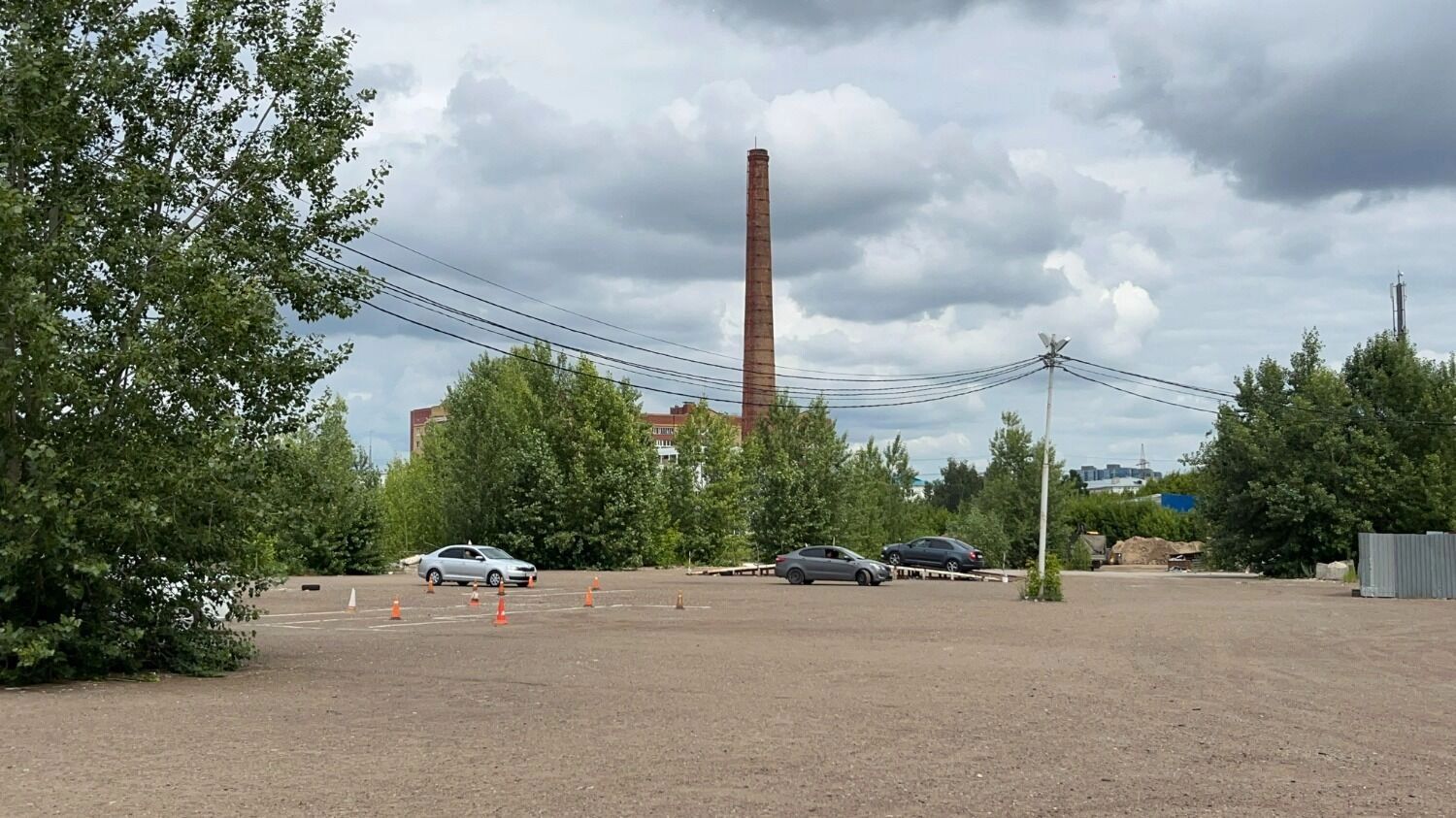 Территория бывшего ТЦ "Адмирал"