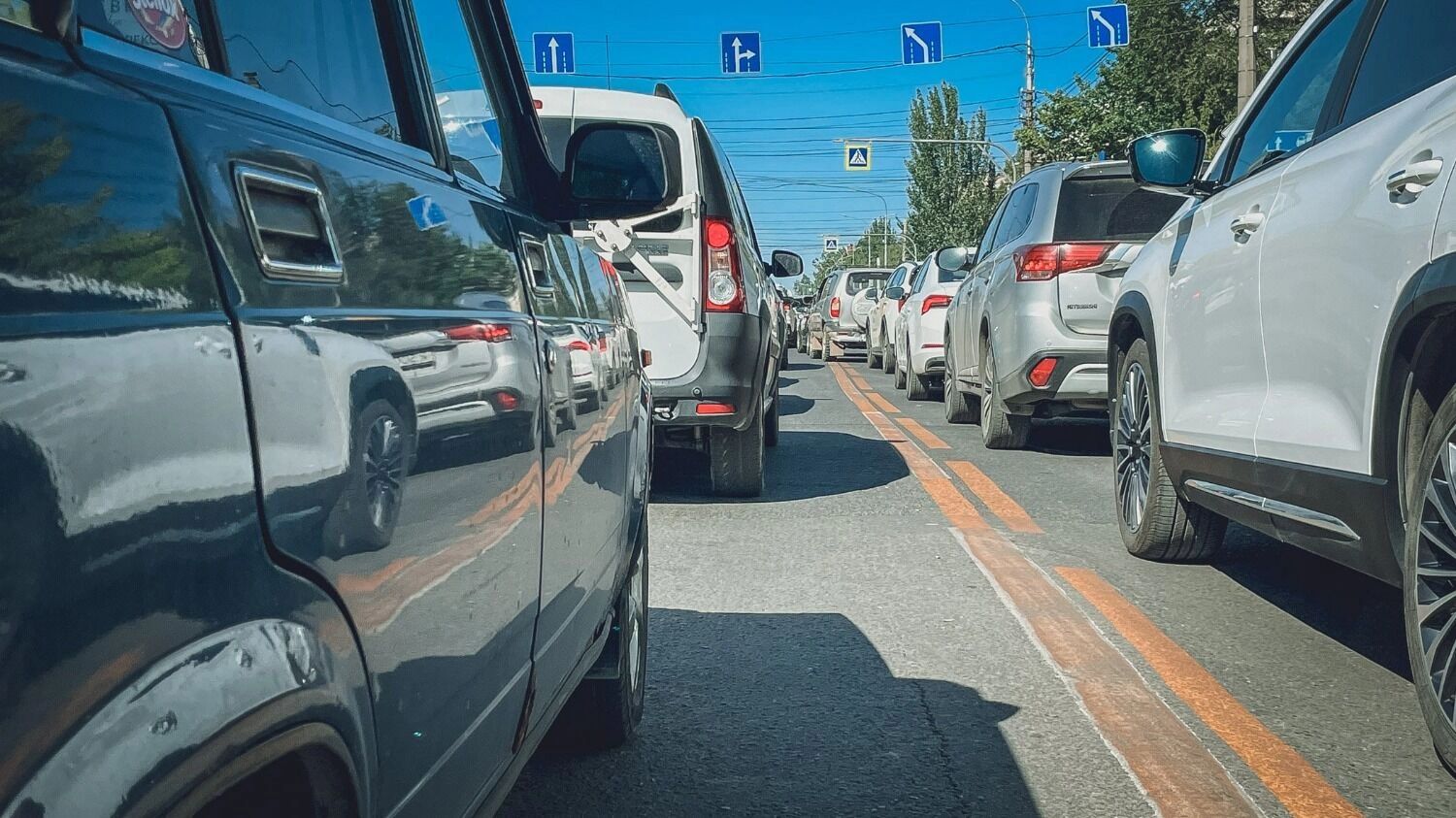 Из-за ремонта постоянно возникают пробки