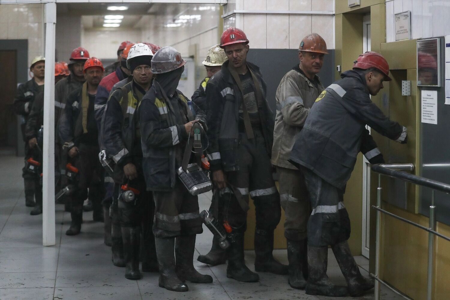 «В Кузбасс пришла расплата за тучные 2000-ные». На шахтах начались невыплаты зарплат