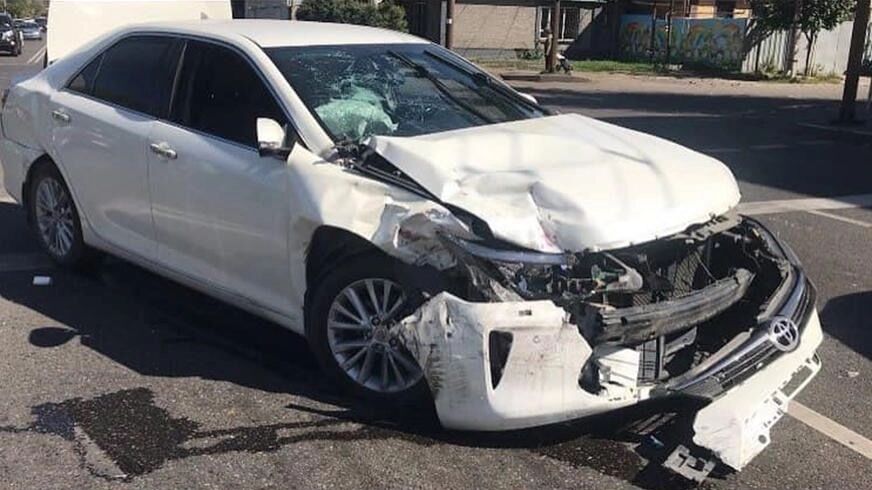 Причиной гибели людей в автомобилях Toyota была неисправность педали акселератора