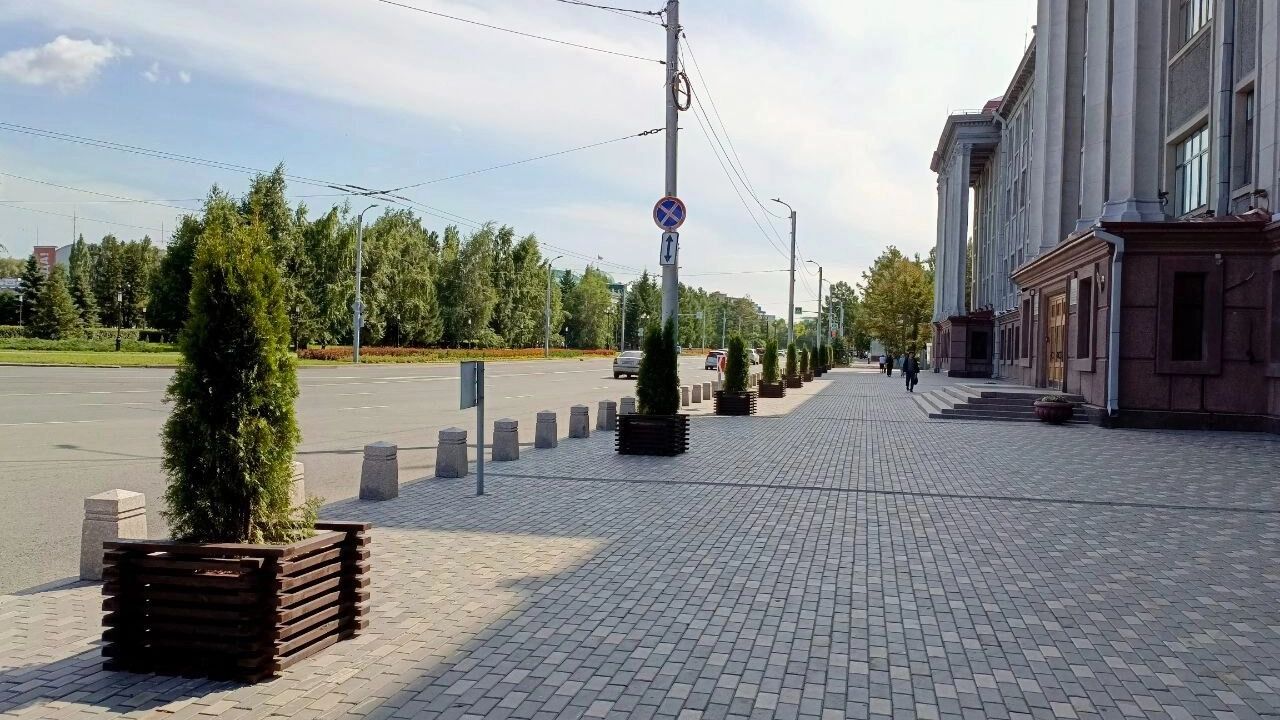 2025 год