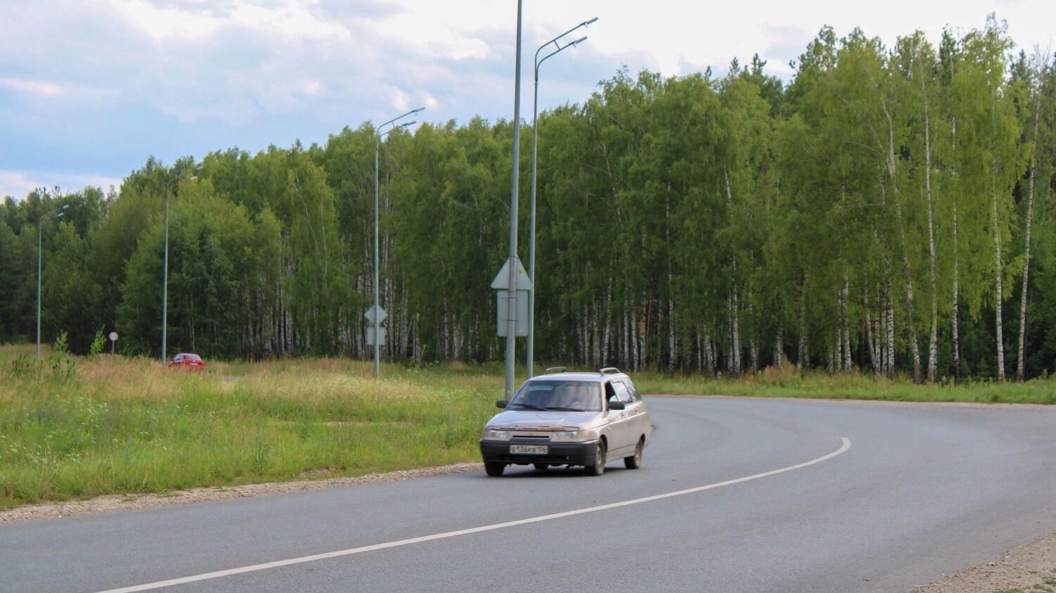 Местность в районе стыка будущего дублера Оренбургского тракта и дороги у Мирного