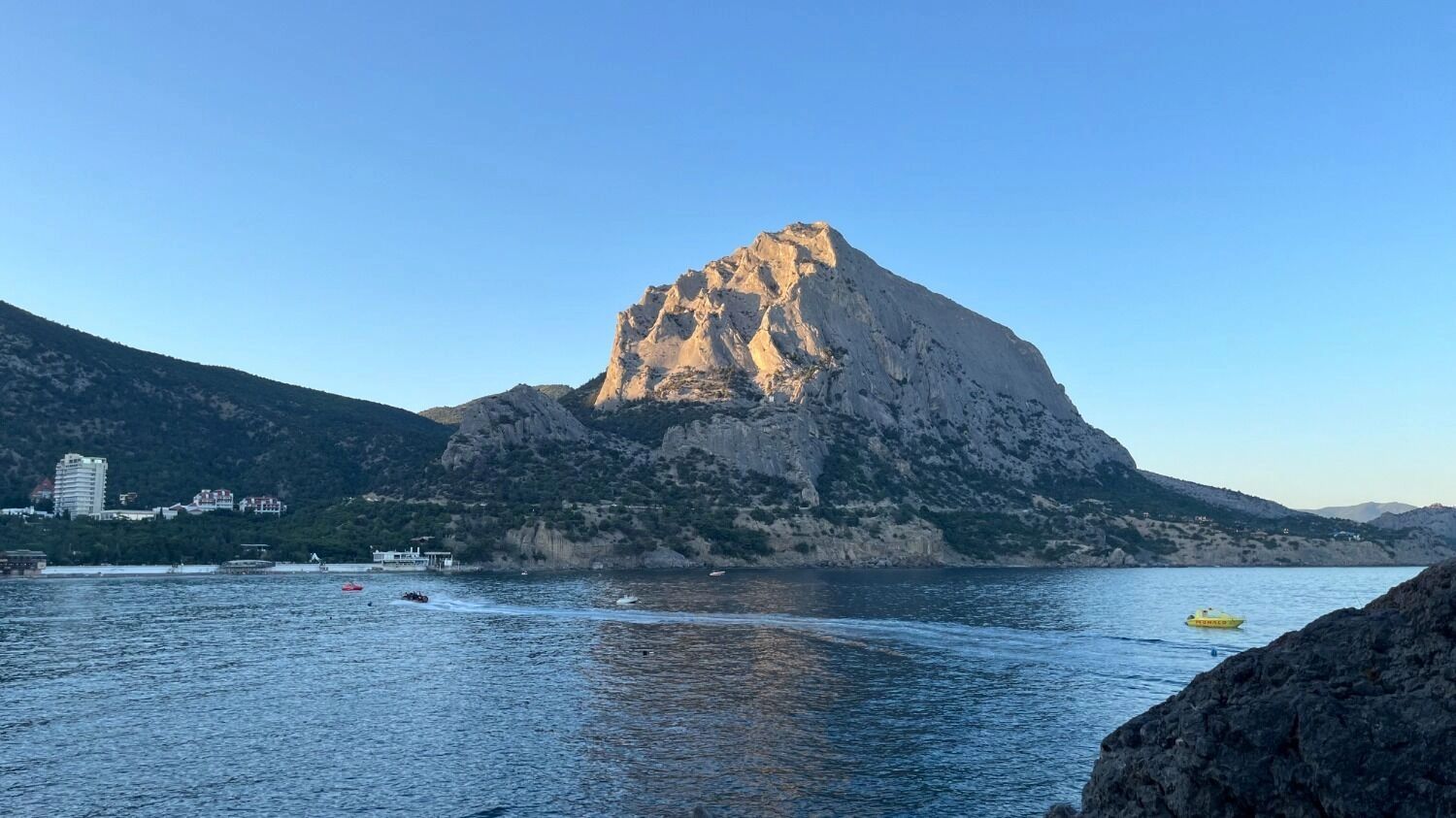 Вид на&nbsp;гору Сокол с&nbsp;тропы Галицина