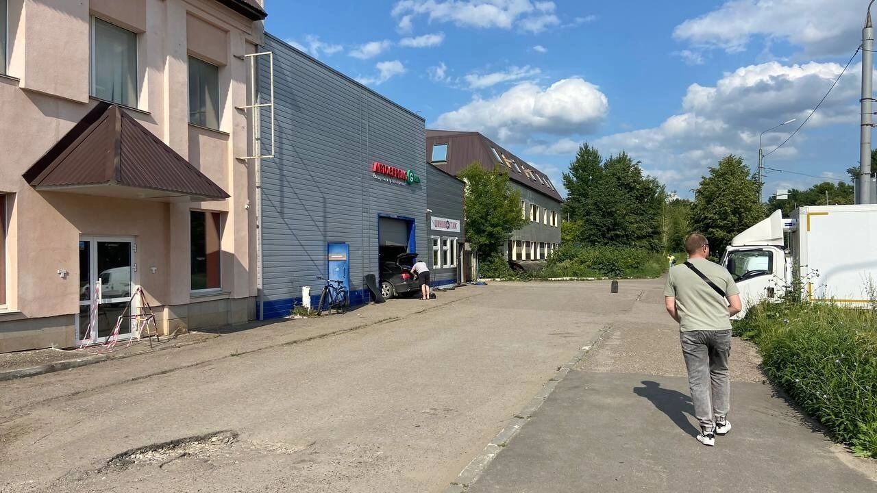Старые корпуса напоминают реликты, чей век прошёл вместе с эпохой индустриализации.