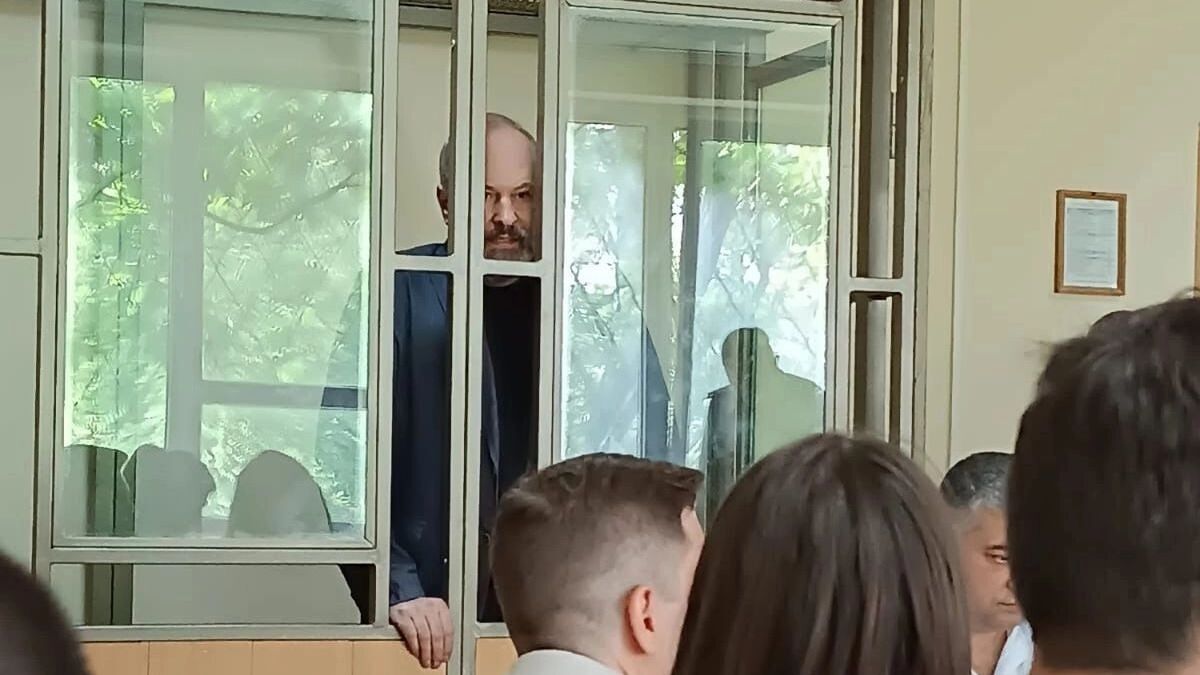 Экс-министр транспорта Ростовской области Кушнарев признался в хранении оружия - RostovGazeta, 20.10.2025